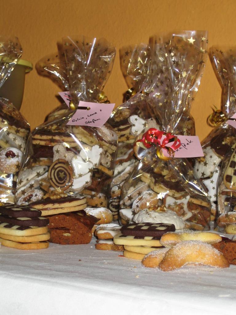 2005-12-15_20-07-29_Kekse_120.JPG